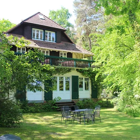 Strandvilla Hubertus - H2 - Frida Kahlo Mit Terrasse Mit Meerblick Parkplatz Wlan Küche Garten Grillplatz Waldbaden * Boltenhagen