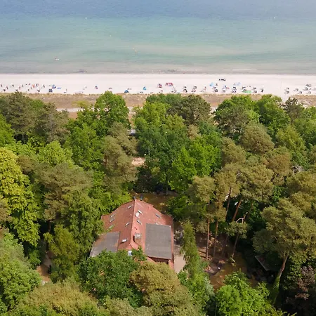 Strandvilla Hubertus - H2 - Frida Kahlo Mit Terrasse Mit Meerblick Parkplatz Wlan Küche Garten Grillplatz Waldbaden Apartment *