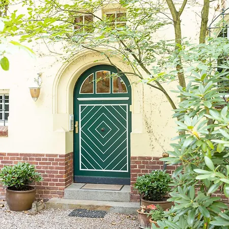 Strandvilla Hubertus - H2 - Frida Kahlo Mit Terrasse Mit Meerblick Parkplatz Wlan Kueche Garten Grillplatz Waldbaden 아파트 볼텐하겐