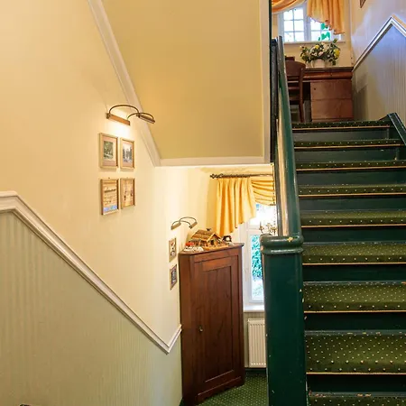 Strandvilla Hubertus - H2 - Frida Kahlo Mit Terrasse Mit Meerblick Parkplatz Wlan Kueche Garten Grillplatz Waldbaden *