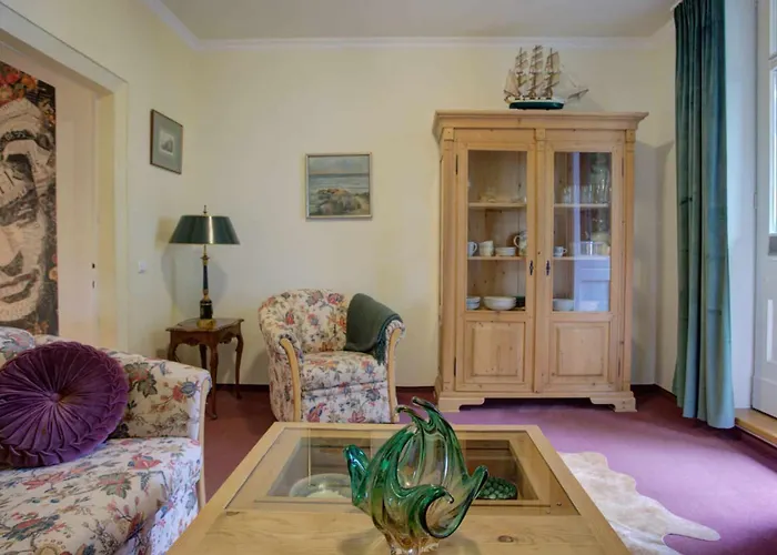 Strandvilla Hubertus - H2 - Frida Kahlo Mit Terrasse Mit Meerblick Parkplatz Wlan Kueche Garten Grillplatz Waldbaden *